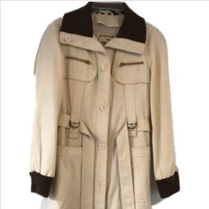 Mulberry Street coat size 9–10 never worn.Trench coat.